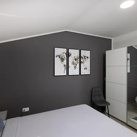 Seaview House - Magdalena - Leana - Happy Apartment