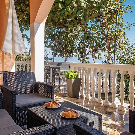 Seaview House - Magdalena - Leana - Happy Apartment *