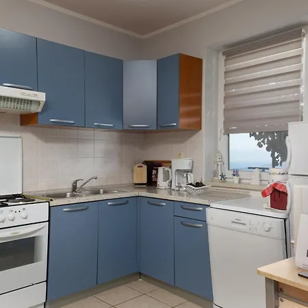 Seaview House - Magdalena - Leana - Happy