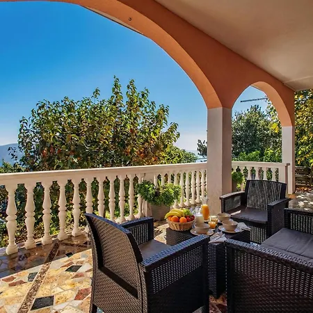 Seaview House